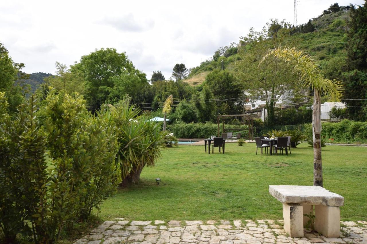 Pica Pica Casa Vacanze รากูซา ภายนอก รูปภาพ