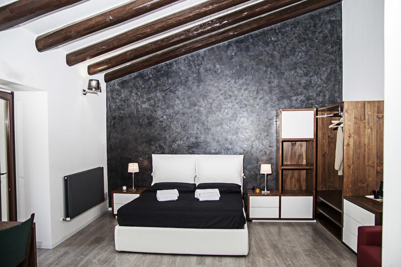 Pica Pica Casa Vacanze รากูซา ภายนอก รูปภาพ