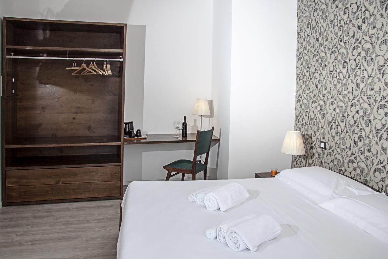 Pica Pica Casa Vacanze รากูซา ภายนอก รูปภาพ